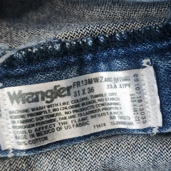 SOLD!!!Wrangler 13 Original FR Men’s Blue Denim Jeans - Picture 2 of 7